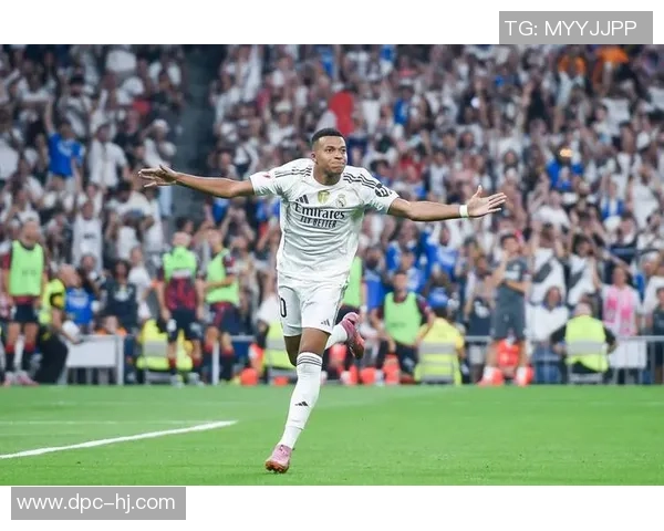 红牌罚下的足球明星们他们的争议时刻与职业生涯的影响